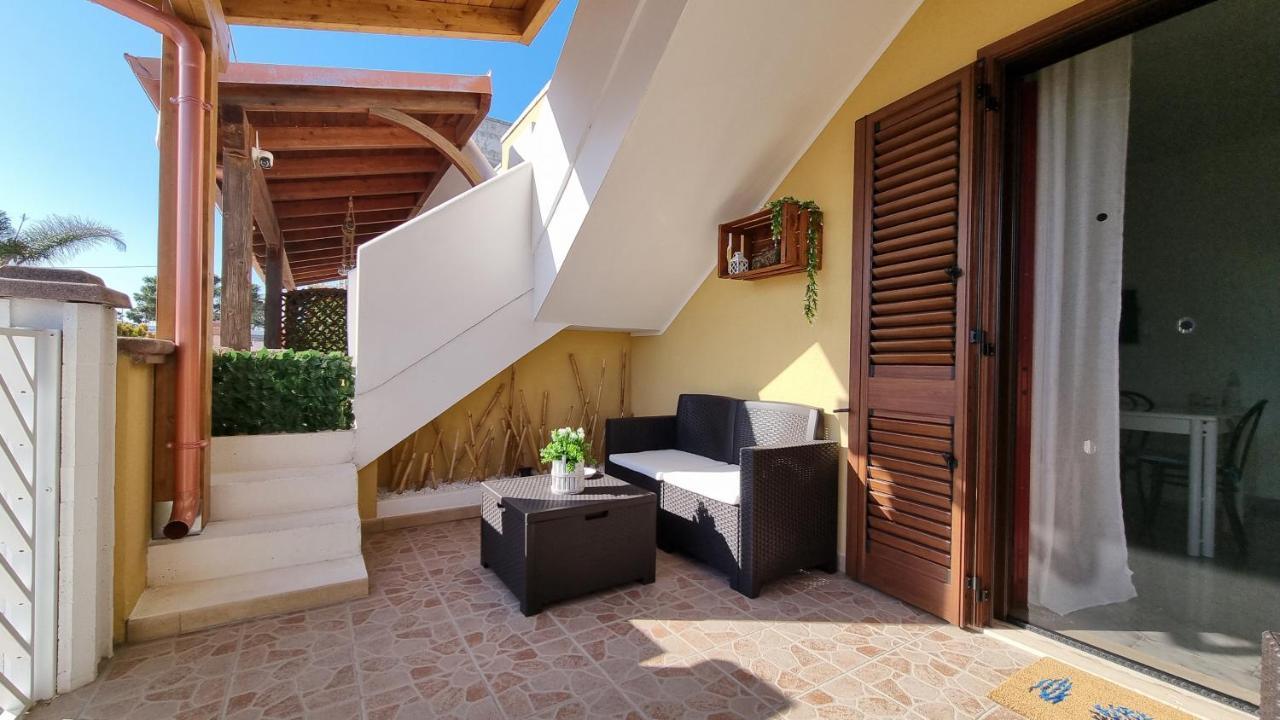 La Terrazza Dei Nonni Apartment Torre Specchia Ruggeri Exterior photo